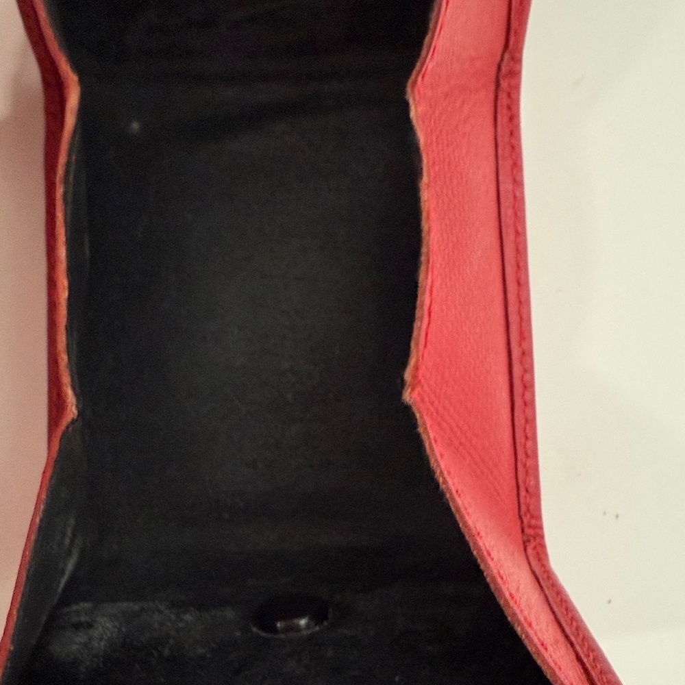 Saint Laurent Red Leather Coin Holder - Picture 3 of 6